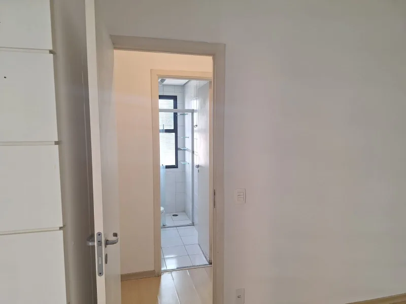 Apartamento à Venda com 65m², 2 Dormitórios (1 Suíte) e 2 Vagas - Perdizes — foto 4